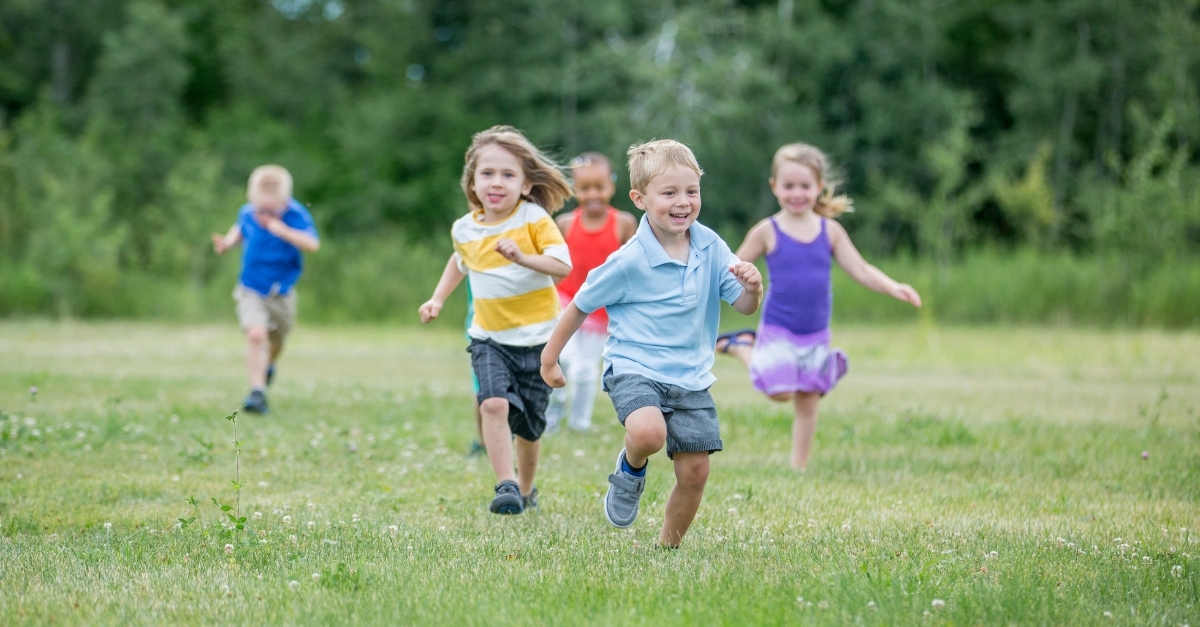 Children exploring nature 